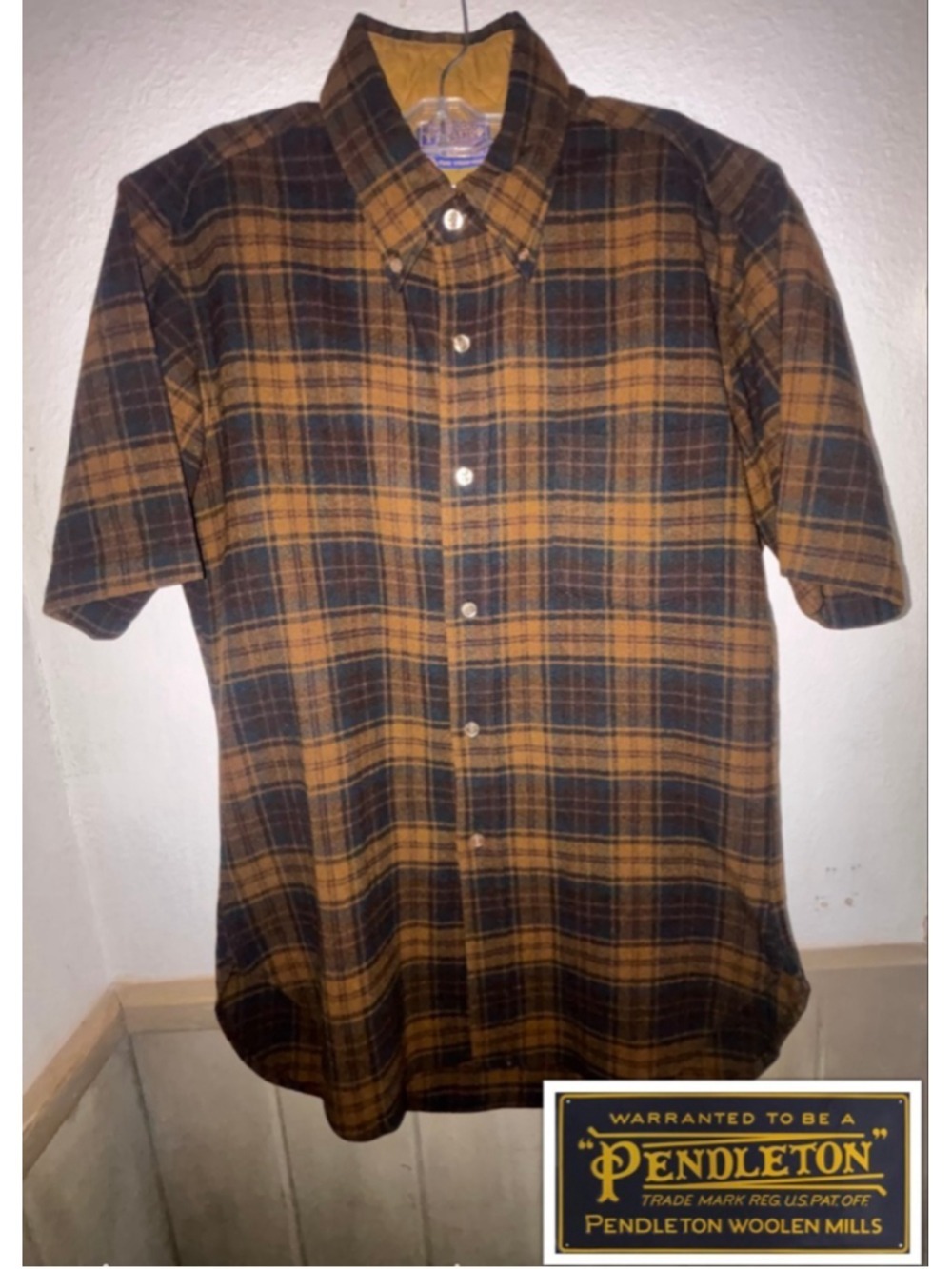 Vintage Pendleton American Classic Virgin Wool Plaid button-down Shirt Mens Med